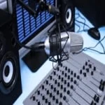 Logo da rádio Web Rádio Queimada Nova ao vivo online